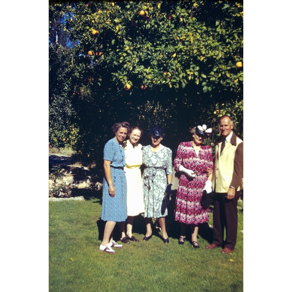 Kodak Slide 1940s Red Border Kodachrome Older Friends Posing Outside For Camera